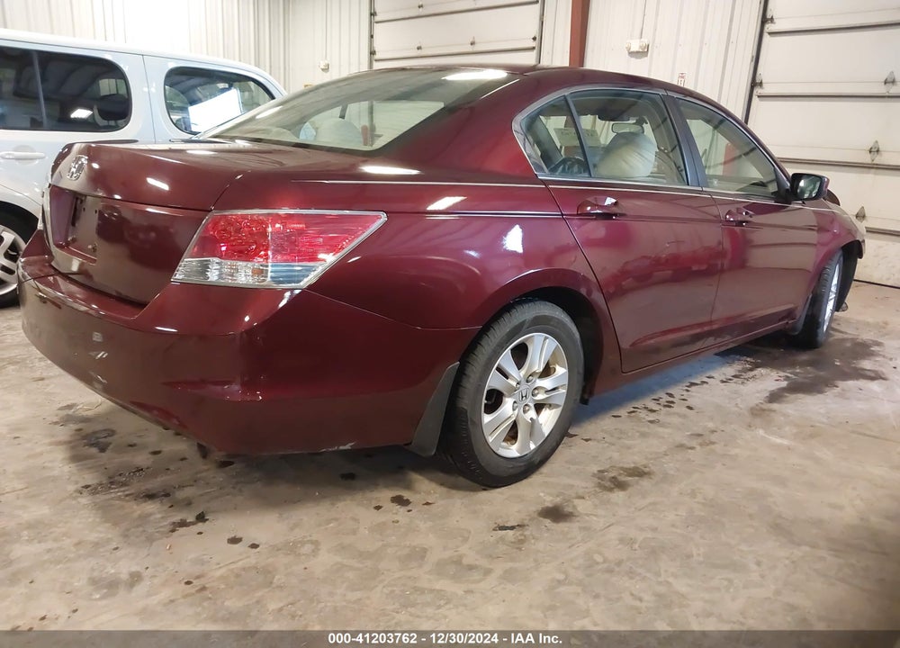 2008 HONDA ACCORD VIN: 1HGCP26418A083945