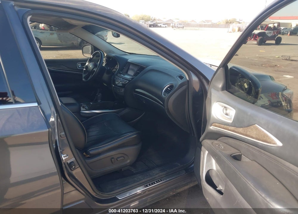 2013 INFINITI JX35 VIN: 5N1AL0MM0DC322436