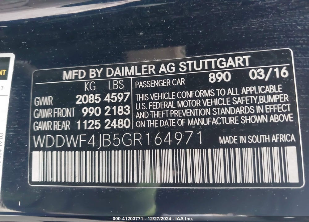 2016 MERCEDES-BENZ C 300 LUXURY/SPORT VIN: WDDWF4JB5GR164971