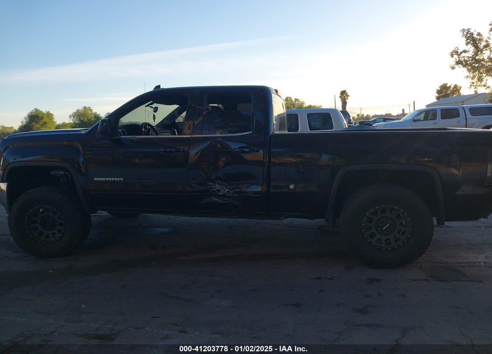 2015 GMC SIERRA 1500 SLE VIN: 1GTR1UEC9FZ182137