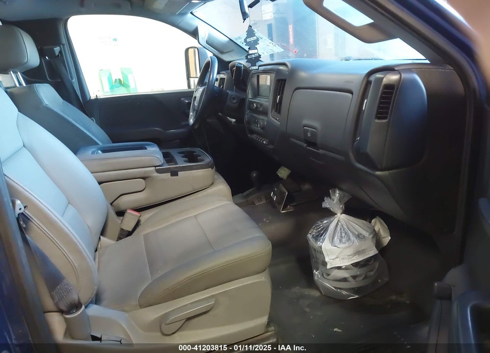 2018 GMC SIERRA 2500HD VIN: 1GT02REG4JZ247183