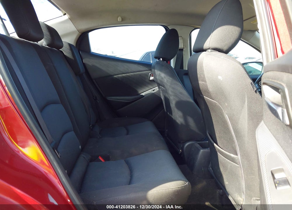 2016 SCION IA VIN: 3MYDLBZV6GY119871