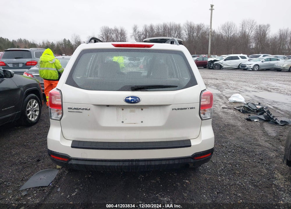 2018 SUBARU FORESTER 2.5I VIN: JF2SJABC5JH508844