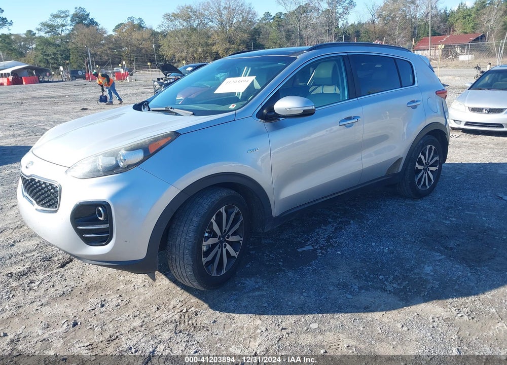 2018 KIA SPORTAGE EX VIN: KNDPNCAC1J7446824