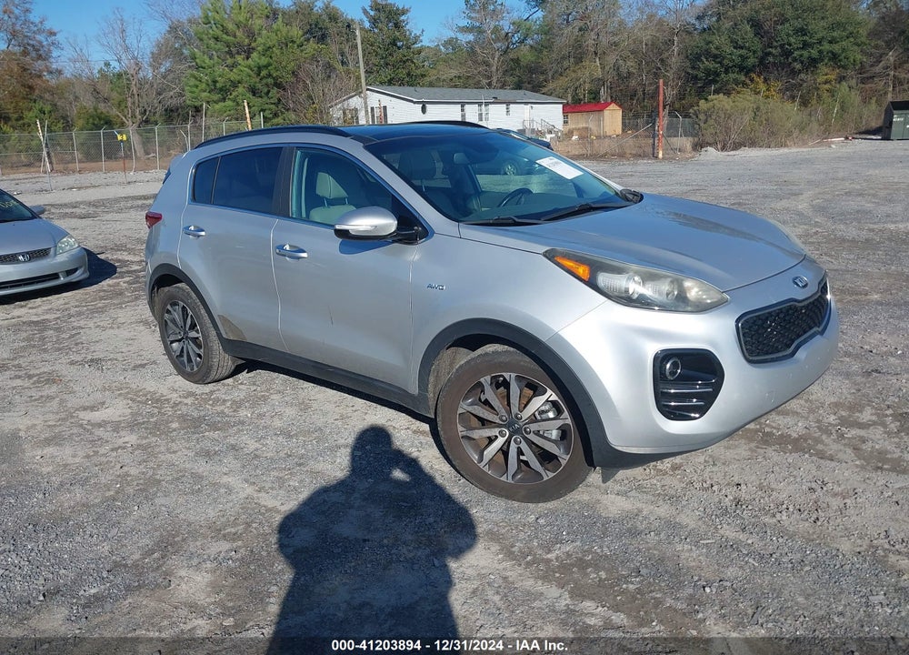2018 KIA SPORTAGE EX VIN: KNDPNCAC1J7446824