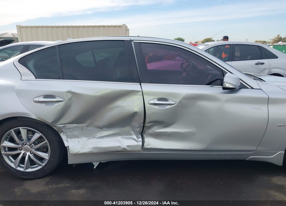 2016 INFINITI Q50 3.0T PREMIUM VIN: JN1EV7AP4GM306541