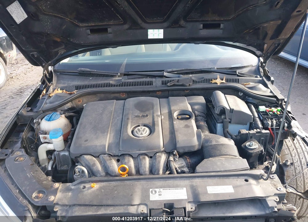 2013 VOLKSWAGEN JETTA 2.5L SE VIN: 3VWDX7AJ3DM405914
