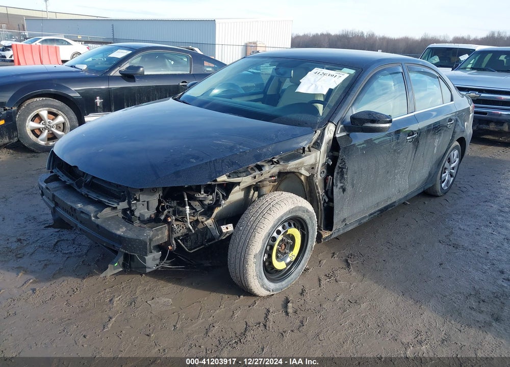 2013 VOLKSWAGEN JETTA 2.5L SE VIN: 3VWDX7AJ3DM405914