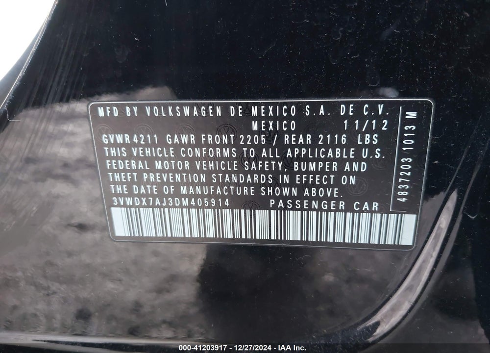 2013 VOLKSWAGEN JETTA 2.5L SE VIN: 3VWDX7AJ3DM405914
