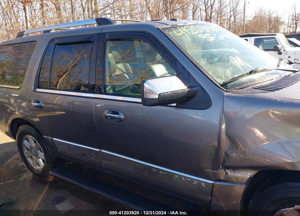 2012 LINCOLN NAVIGATOR VIN: 5LMJJ2J57CEL05552