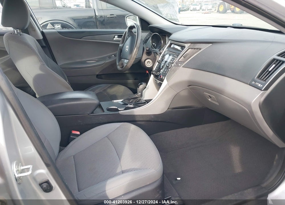 2013 HYUNDAI SONATA GLS VIN: 5NPEB4AC7DH523346