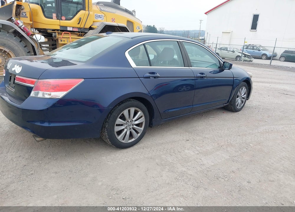 2012 HONDA ACCORD 2.4 EX-L VIN: 1HGCP2F88CA146017