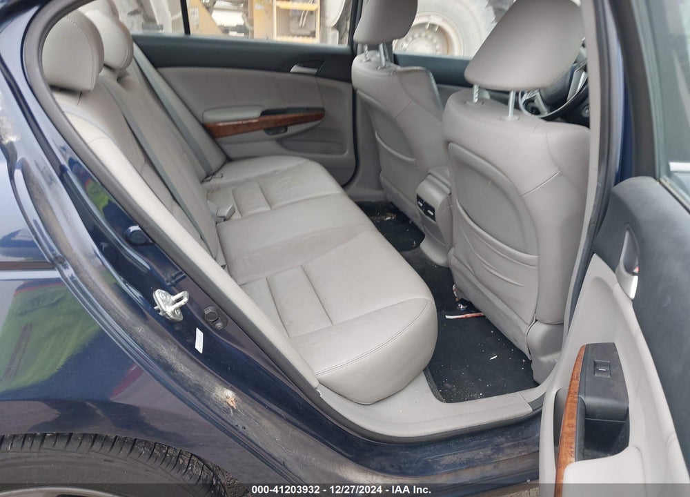 2012 HONDA ACCORD 2.4 EX-L VIN: 1HGCP2F88CA146017