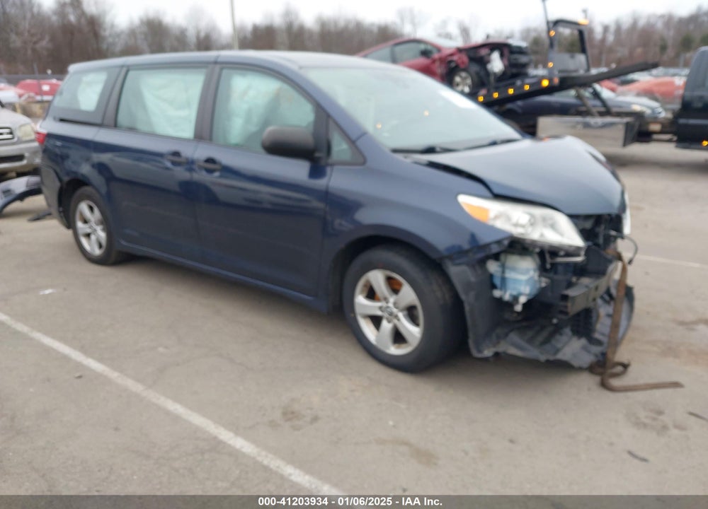 2018 TOYOTA SIENNA L 7 PASSENGER VIN: 5TDZZ3DC3JS948197