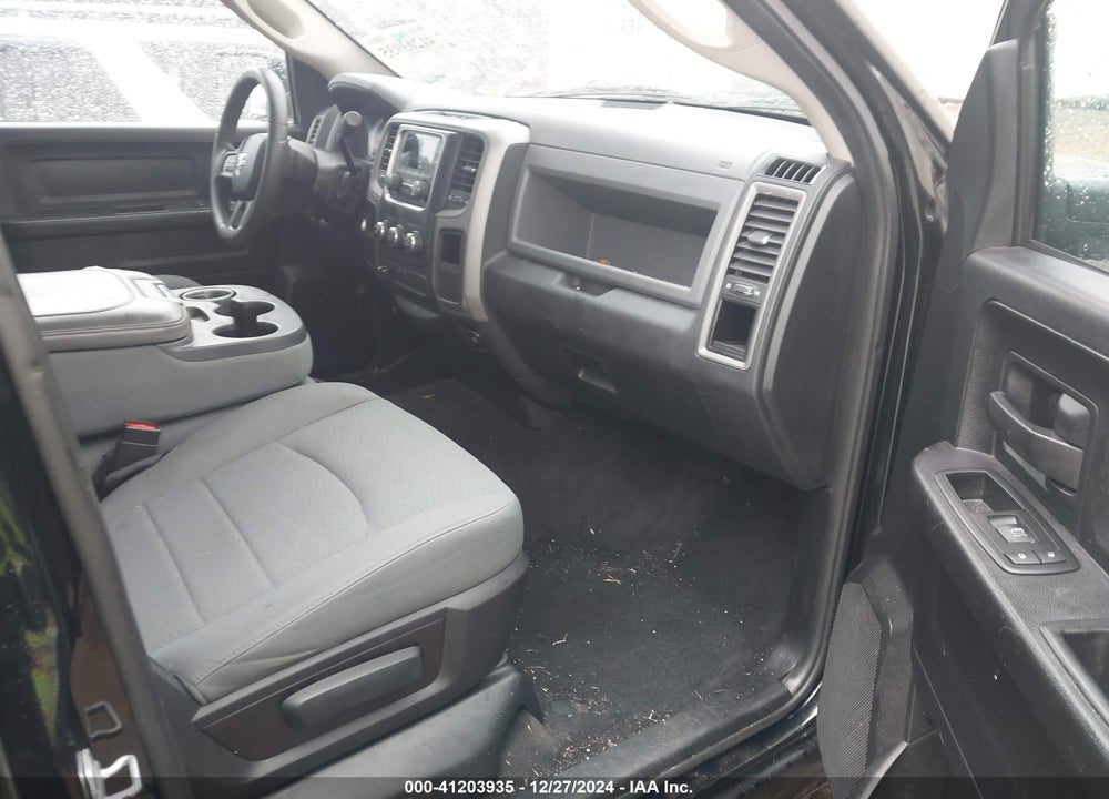 2013 RAM 1500 EXPRESS VIN: 1C6RR6KT5DS507985