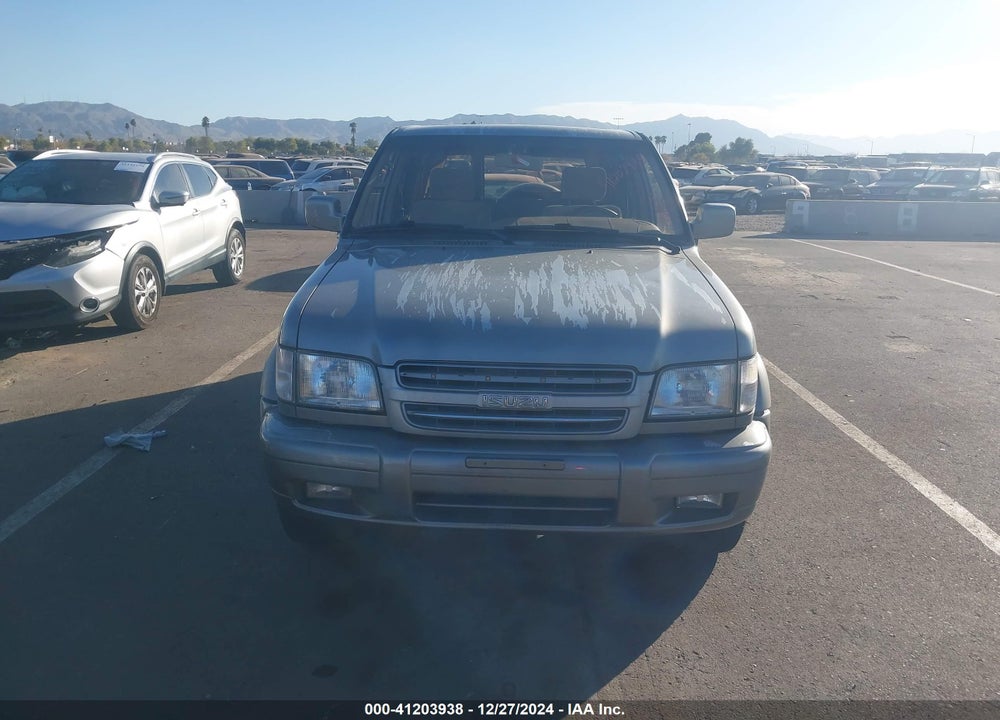 2001 ISUZU TROOPER LIMITED/LS/S VIN: JACDJ58XX17J10011