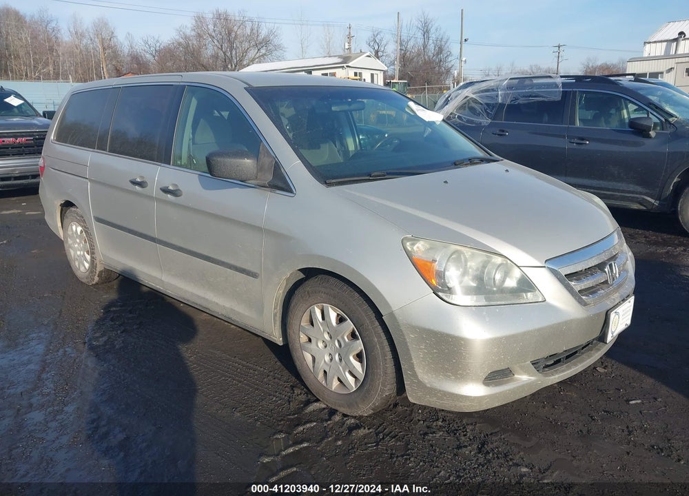 2005 HONDA ODYSSEY LX VIN: 5FNRL38235B130837