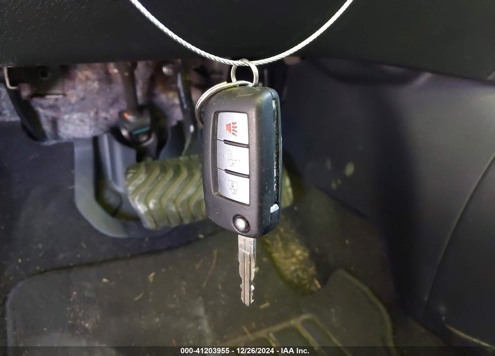 2018 NISSAN ROGUE S VIN: 5N1AT2MV2JC814997