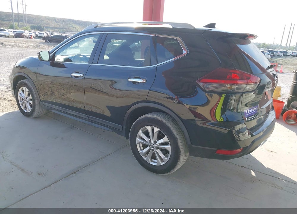 2018 NISSAN ROGUE S VIN: 5N1AT2MV2JC814997
