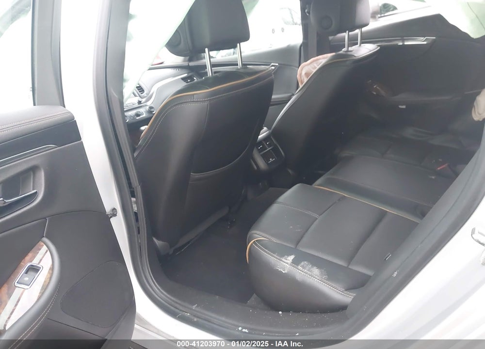 2014 CHEVROLET IMPALA VIN: 1G1145SL3EU105881