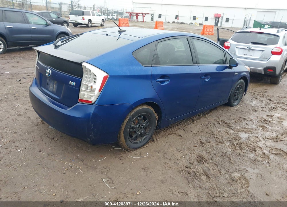 2010 TOYOTA PRIUS III VIN: JTDKN3DU2A0124149