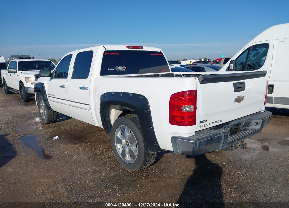 2009 CHEVROLET SILVERADO 1500 LT VIN: 3GCEC23089G275435