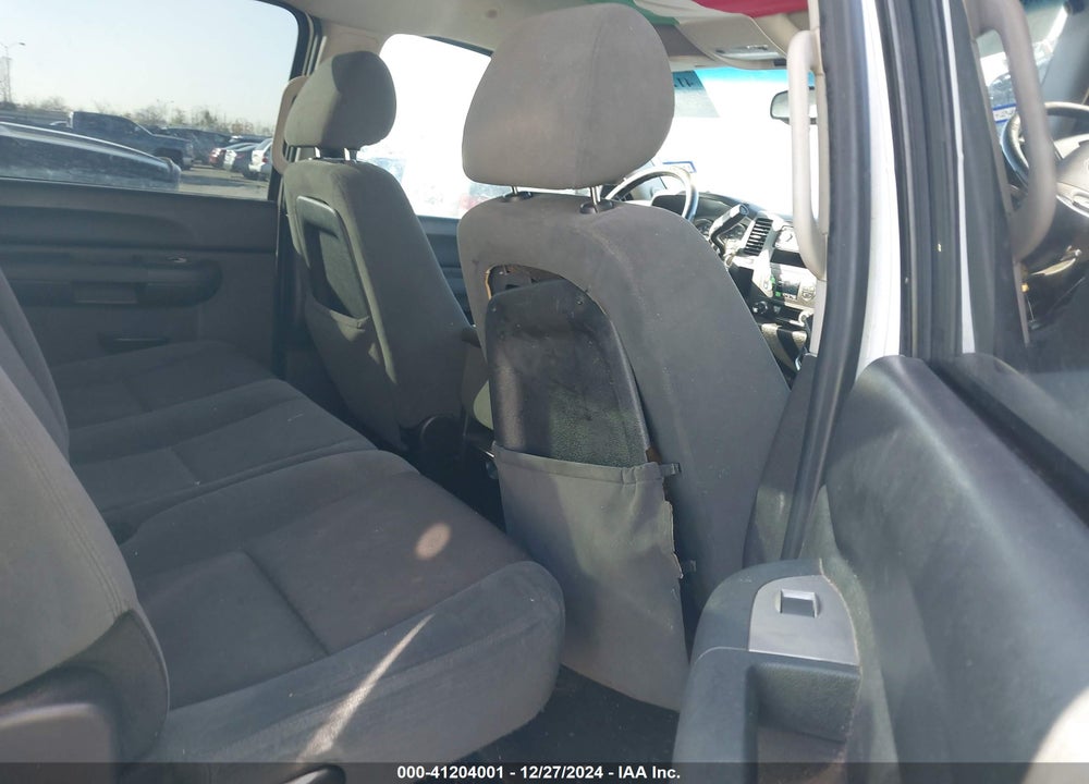 2009 CHEVROLET SILVERADO 1500 LT VIN: 3GCEC23089G275435