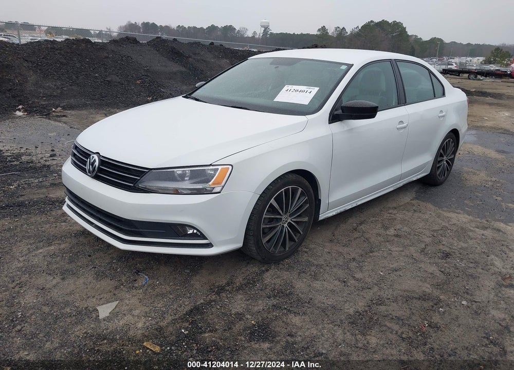 2015 VOLKSWAGEN JETTA 1.8T SPORT VIN: 3VWD17AJ1FM216019