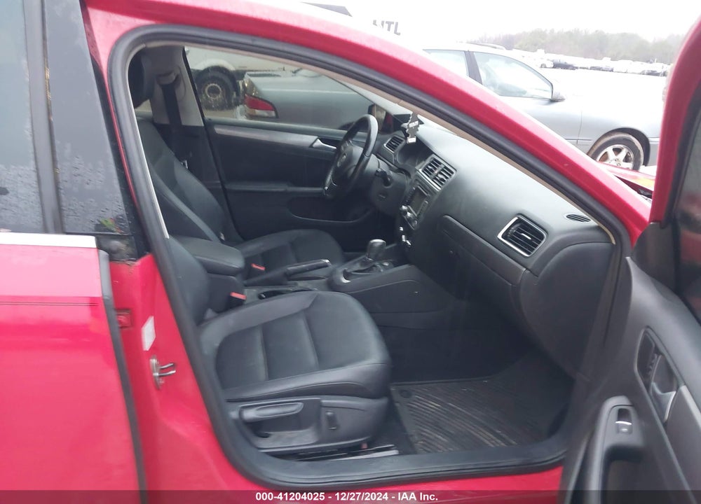 2014 VOLKSWAGEN JETTA 2.0L TDI VIN: 3VWLL7AJ3EM394597
