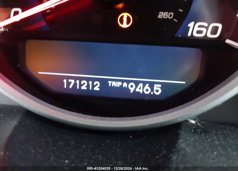 2011 ACURA RL 3.7 VIN: JH4KB2F6XBC000212