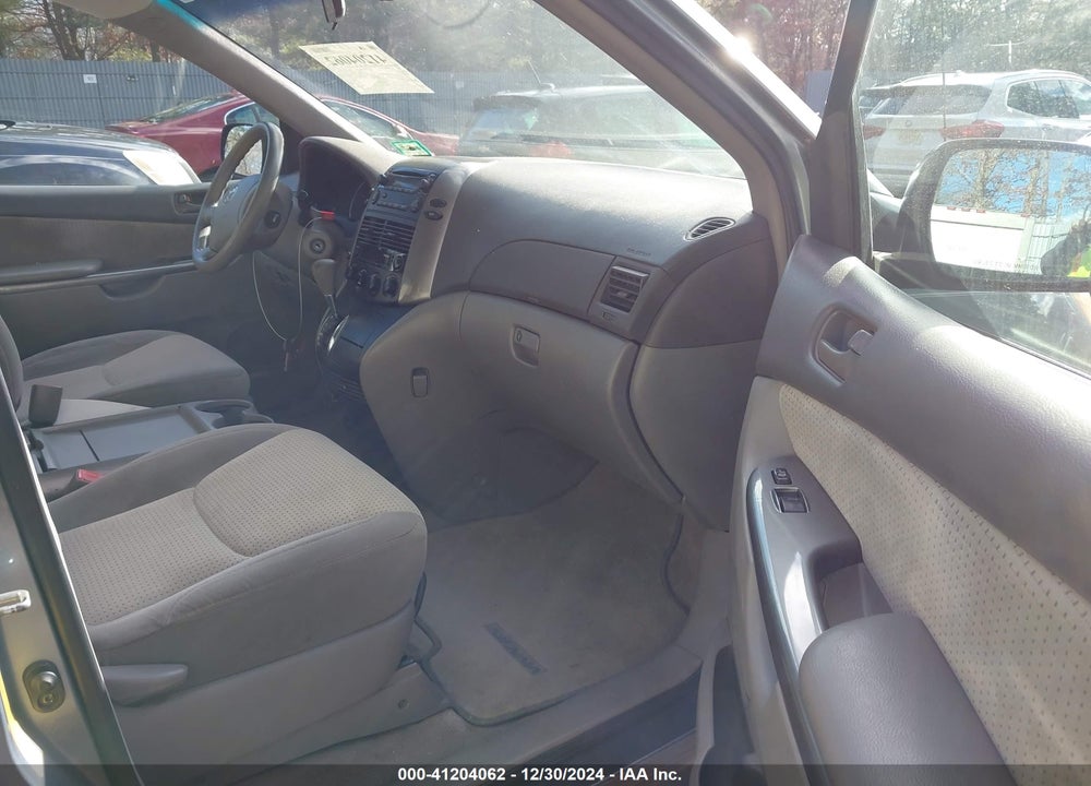 2008 TOYOTA SIENNA LE VIN: 5TDZK23C78S204158