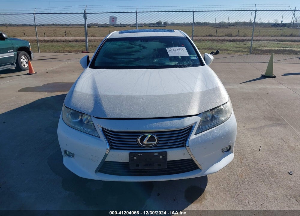 2014 LEXUS ES VIN: JTHBK1GG4E2085513