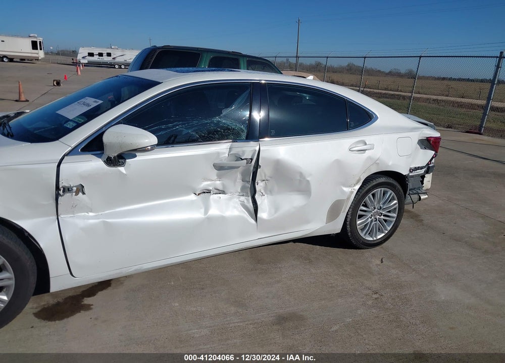 2014 LEXUS ES VIN: JTHBK1GG4E2085513