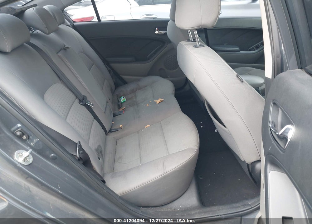 2016 KIA FORTE LX VIN: KNAFX4A68G5575117