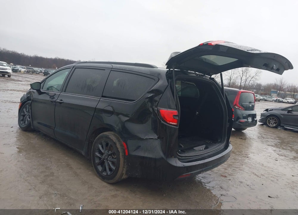 2021 CHRYSLER PACIFICA TOURING L VIN: 2C4RC1BG9MR534897