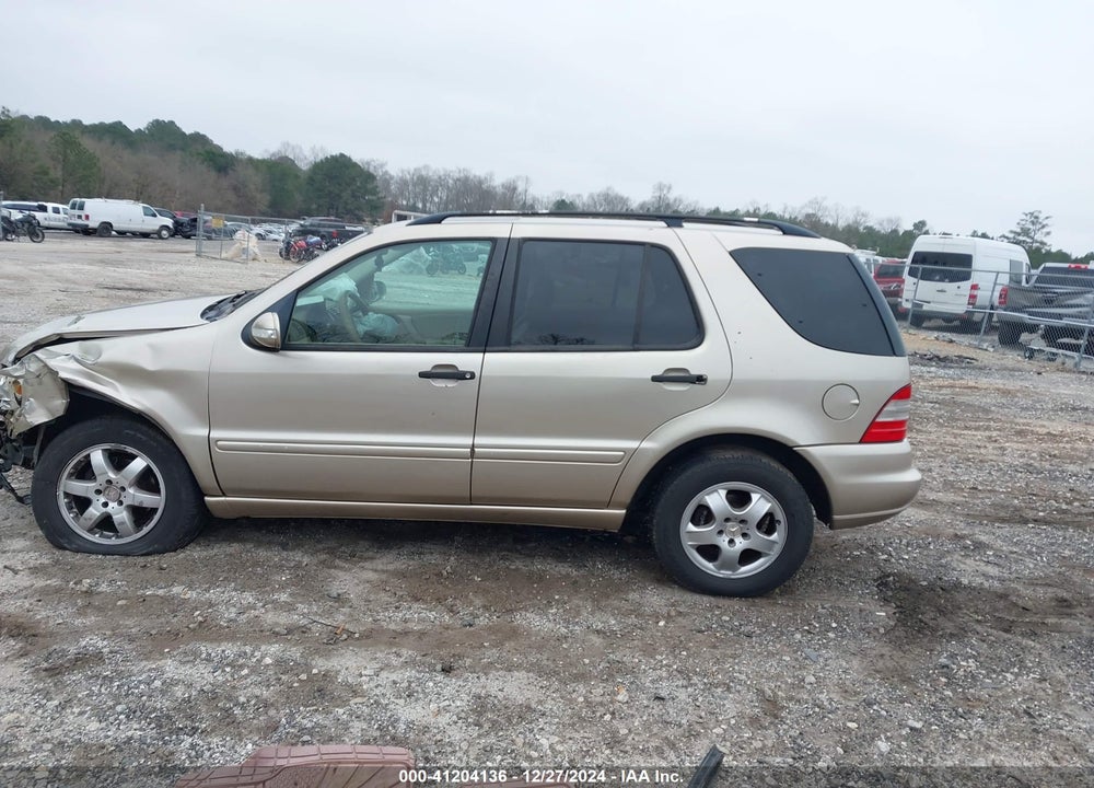2003 MERCEDES-BENZ ML 320 VIN: 4JGAB54E43A383811