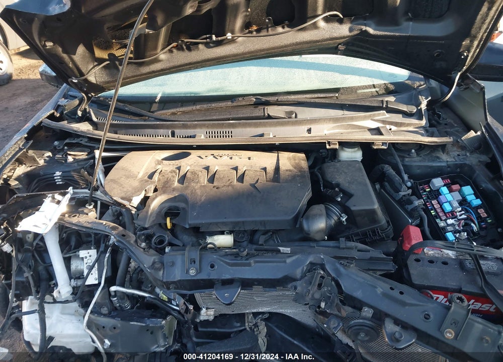 2018 TOYOTA COROLLA LE VIN: 2T1BURHE7JC063881