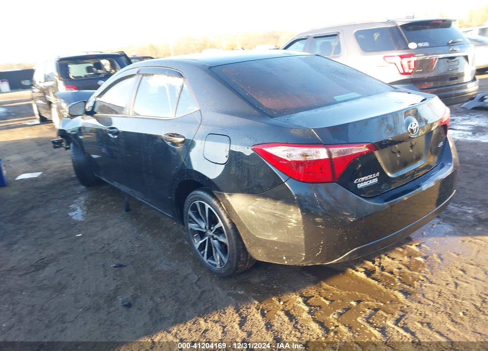 2018 TOYOTA COROLLA LE VIN: 2T1BURHE7JC063881