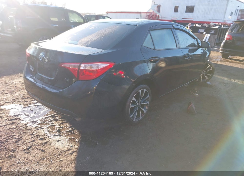 2018 TOYOTA COROLLA LE VIN: 2T1BURHE7JC063881