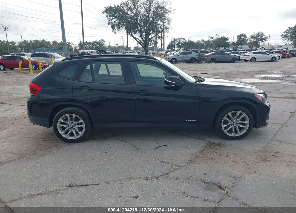 2015 BMW X1 XDRIVE28I VIN: WBAVL1C59FVY33010