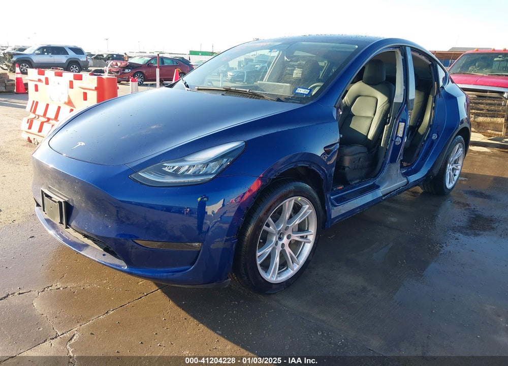 2021 TESLA MODEL Y LONG RANGE DUAL MOTOR ALL-WHEEL DRIVE VIN: 5YJYGDEE3MF105360