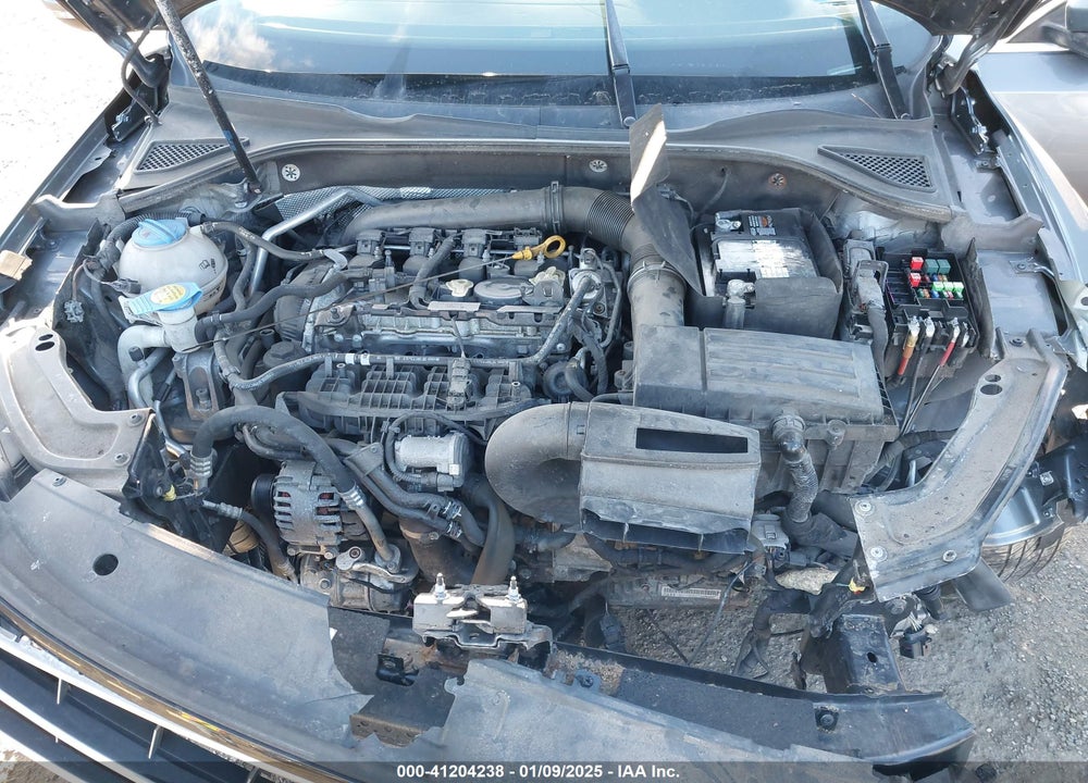 2017 VOLKSWAGEN PASSAT VIN: 1VWAT7A30HC020950
