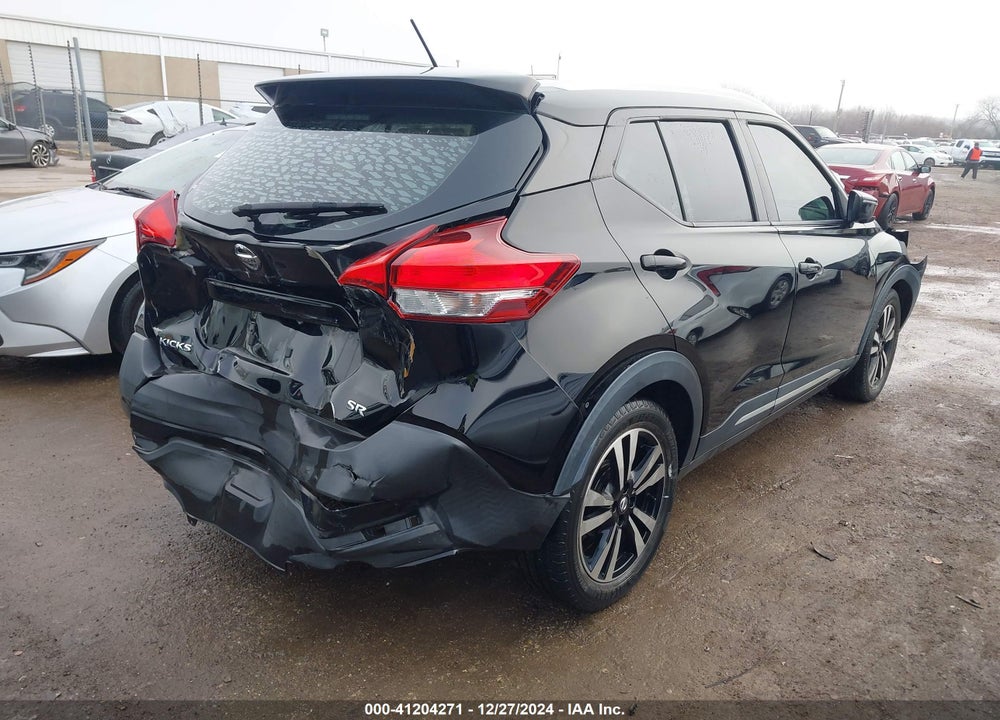 2019 NISSAN KICKS SR VIN: 3N1CP5CU4KL550153