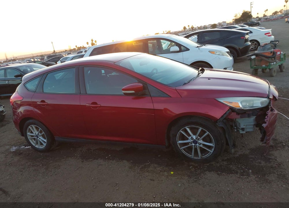 2015 FORD FOCUS SE VIN: 1FADP3K20FL220393