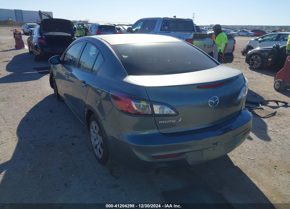 2012 MAZDA 3 I SPORT VIN: JM1BL1UG5C1588926