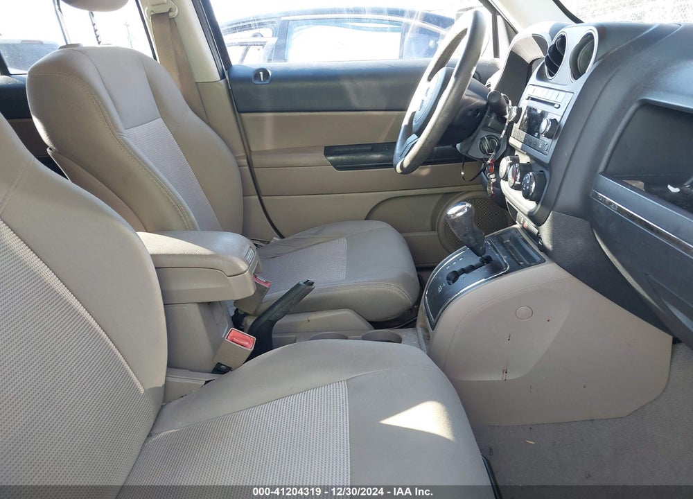 2011 JEEP PATRIOT SPORT VIN: 1J4NT1GA3BD195082