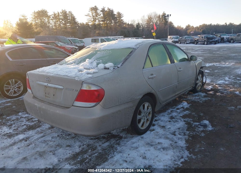2005 TOYOTA CAMRY XLE VIN: 4T1BE30K95U392338