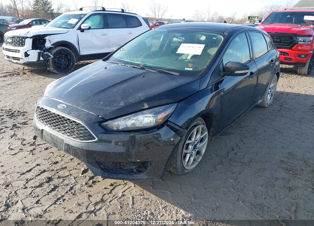 2015 FORD FOCUS VIN: 1FADP3K21FL319529
