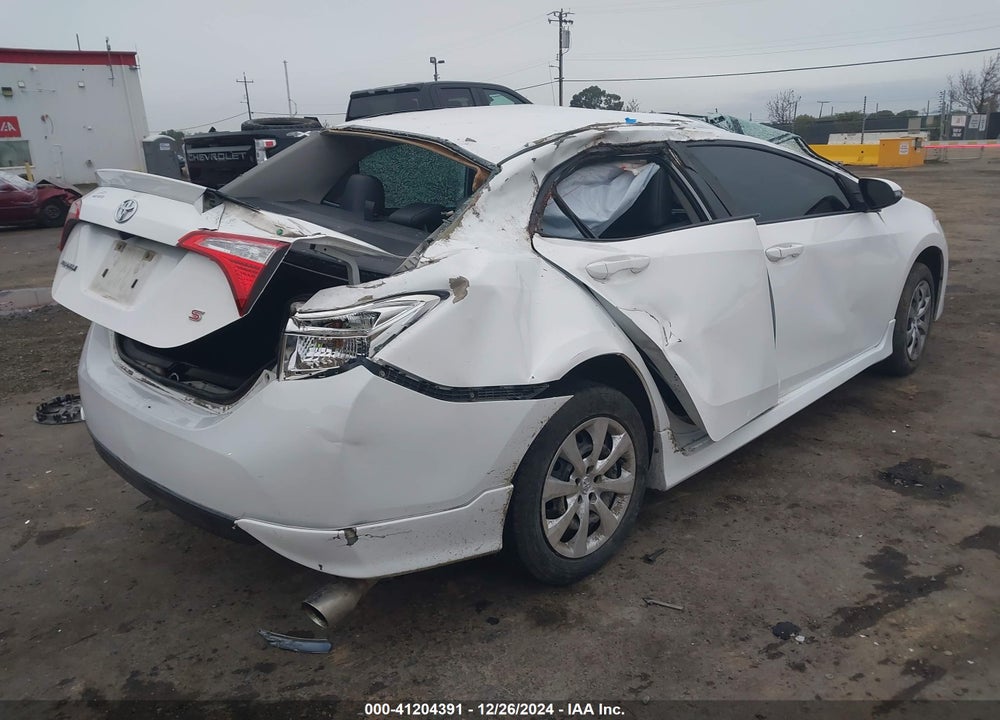 2015 TOYOTA COROLLA VIN: 5YFBURHE1FP218206