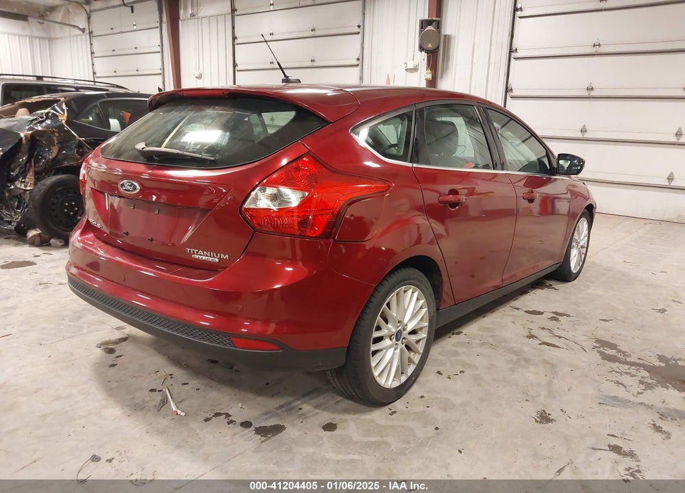 2013 FORD FOCUS VIN: 1FADP3N25DL208376